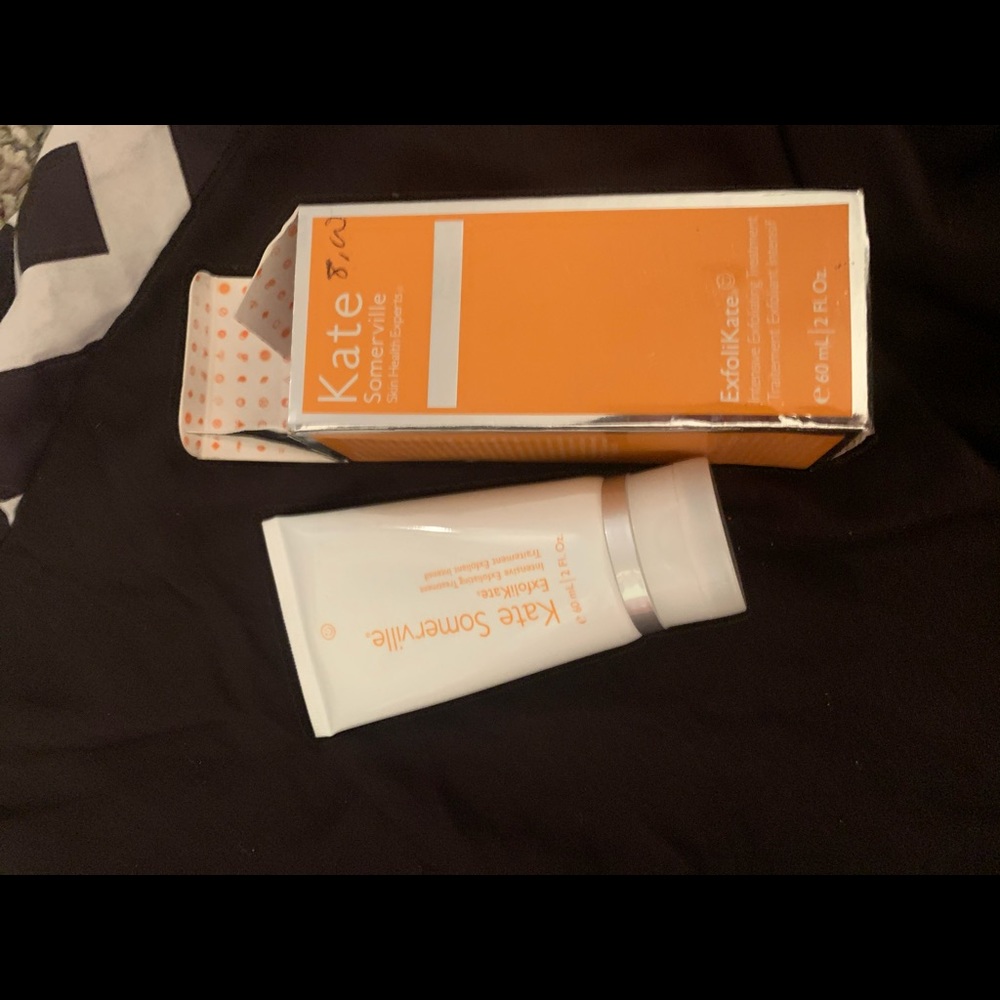Exfoliating serum